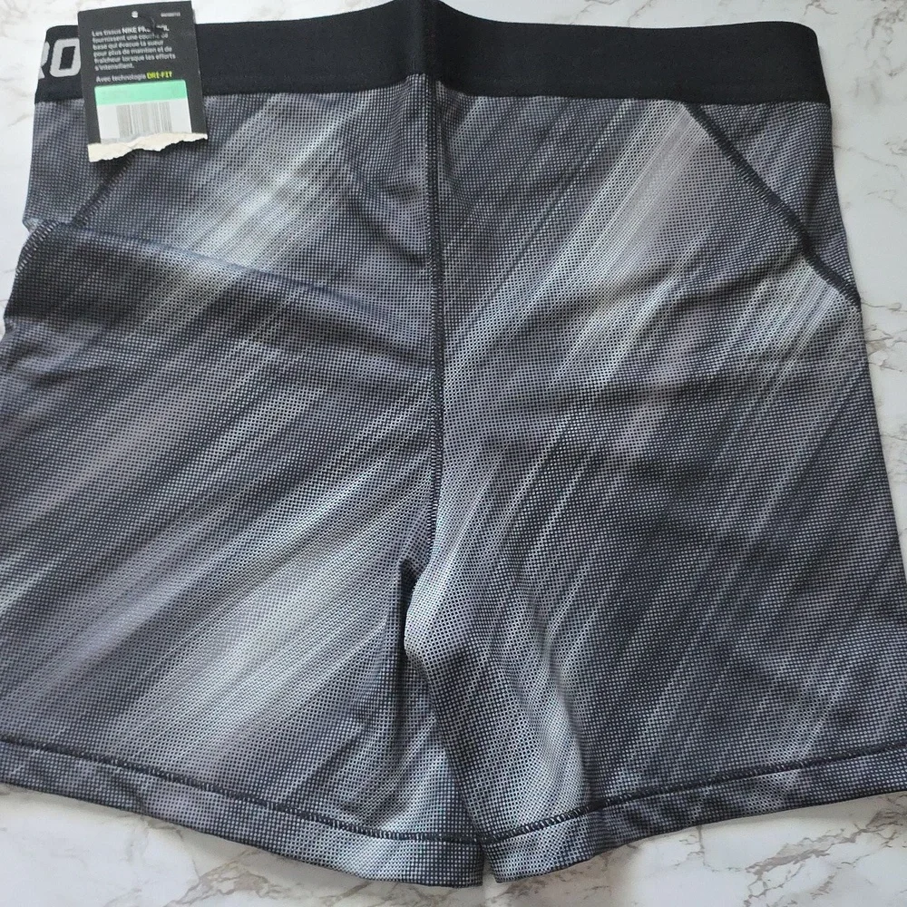 Nike Pro Cool Dri-Fit Compression shorts sz XL (NWT) - Picture 5 of 6